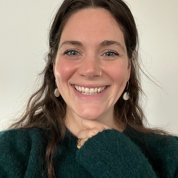 Meet your Posher, Nicole - Picture 14 of 14